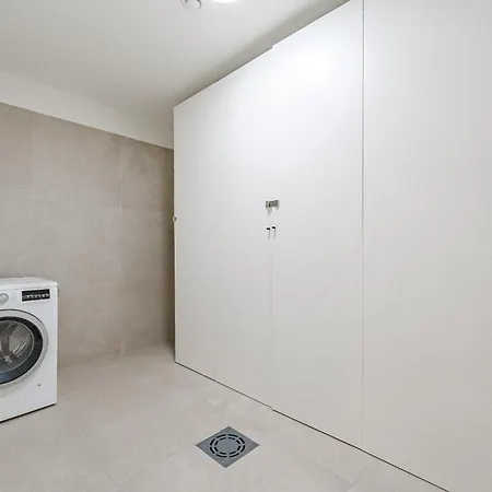 Exceptional Melodia Serenity 1 Vila