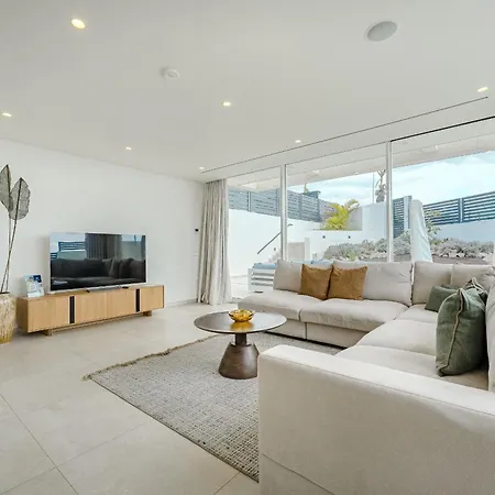 Exceptional Melodia Serenity 1 Villa *